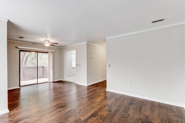 Foto del edificio - 4372 Great Oak Dr