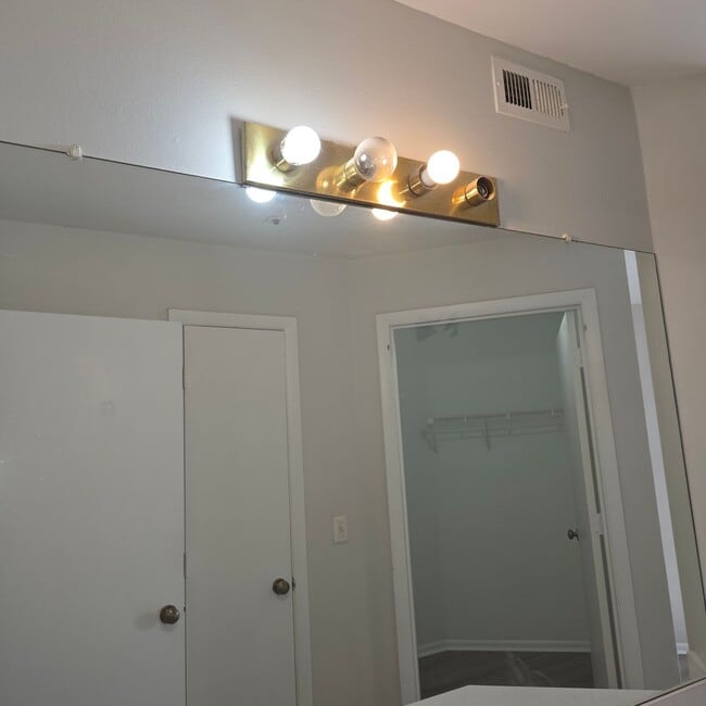 Building Photo - Windsor at Sabal Walk 2/1