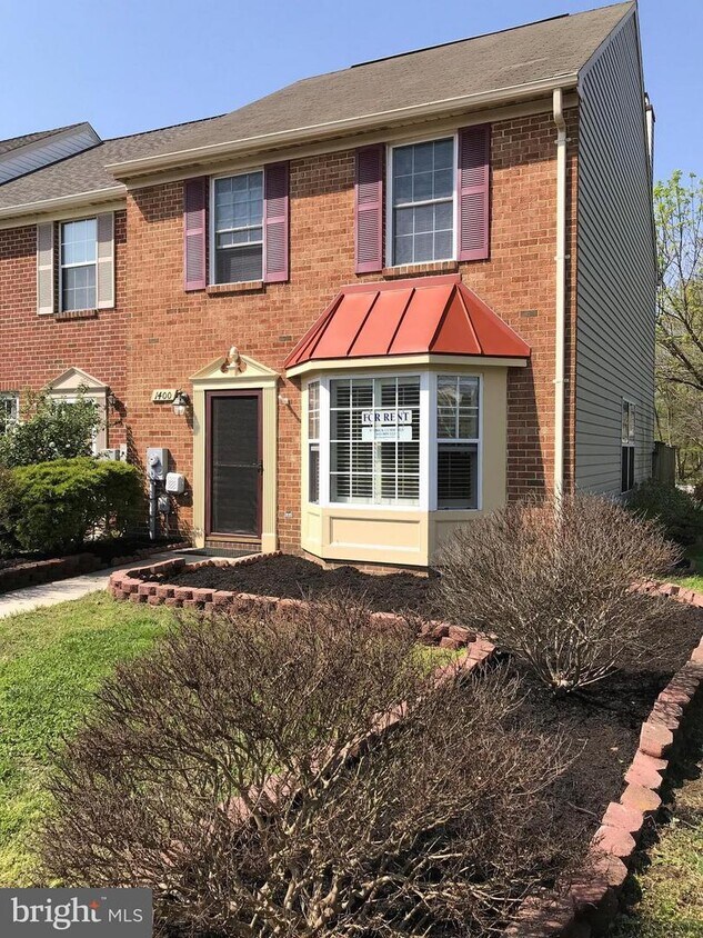 1400 Stoney Point Way, Riviera Beach, MD 21226 Townhome Rentals in