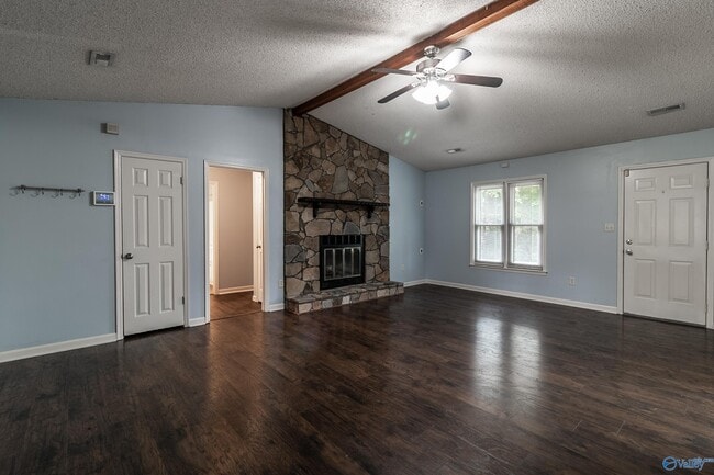 Foto del edificio - 313 Red Oak Rd