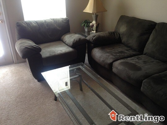 Foto del edificio - 2323 Long Reach Dr