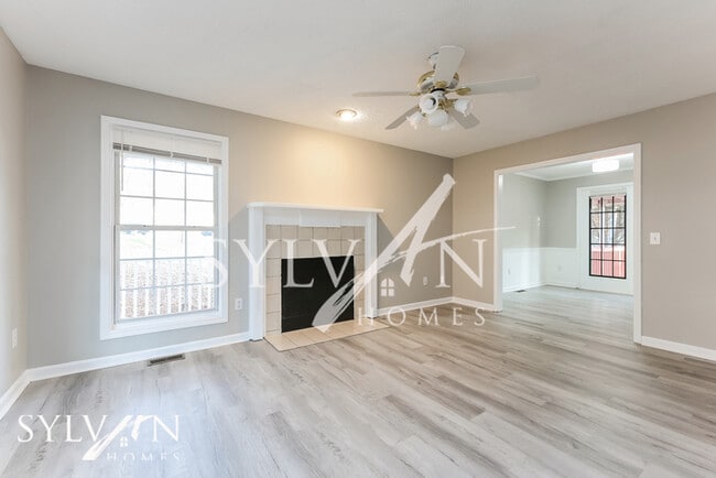 Building Photo - The Lifestyle You Deserve.