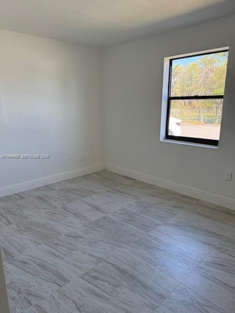 Foto del edificio - 2901 NW 7th Ct