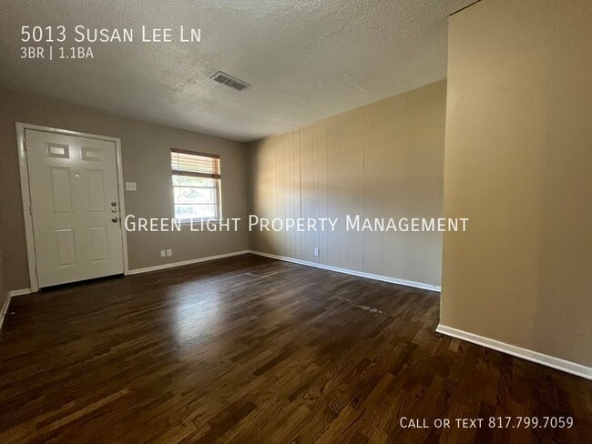 Building Photo - 5013 Susan Lee Ln