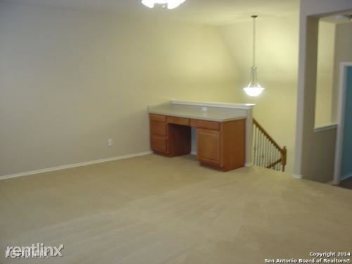 Building Photo - 112 Brook Stone
