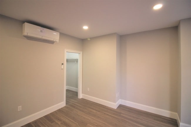 Building Photo - 383 Commonwealth Avenue