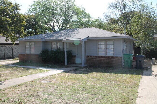 Foto del edificio - 414 Ruth St