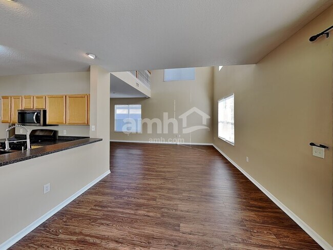 Foto del edificio - 6243 Blue Runner Ct