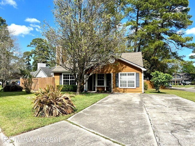 Foto del edificio - 3 br, 2 bath House - 2202 Washington St.