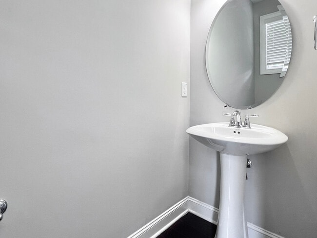 Building Photo - 156 Wildfell Trl