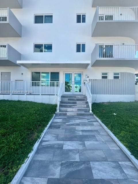 Building Photo - 7125 Bonita Dr