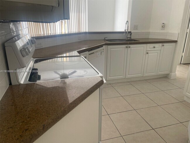 Foto del edificio - 11413 SW 137th Passage