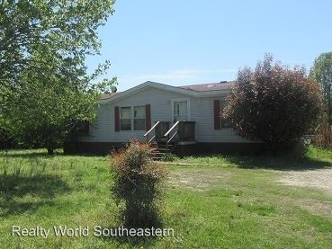 Primary Photo - 633 Johnson Nursery Rd