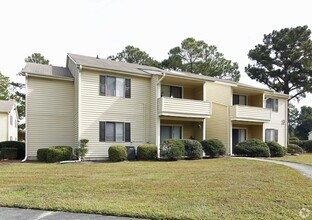 Building Photo - 300 Village Dr