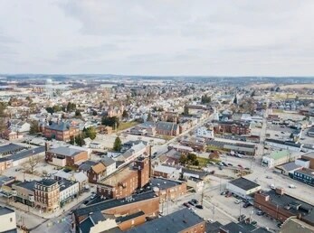Primary Photo - 222 N Franklin St