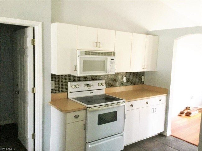 Foto del edificio - 2805 SW 36th St