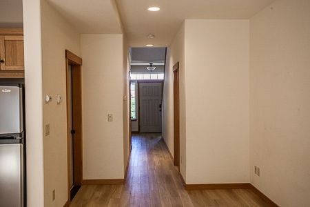 Foto del edificio - 2887 May St