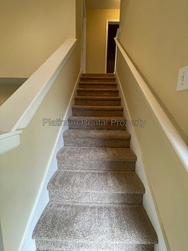 Foto del edificio - 810 Camelon Ct