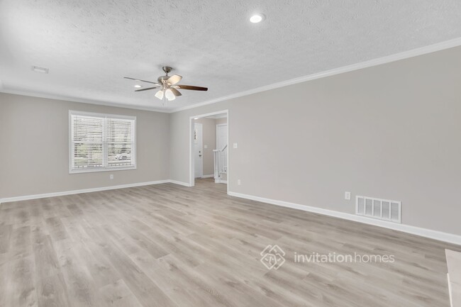 Building Photo - 6583 Swift Creek Rd
