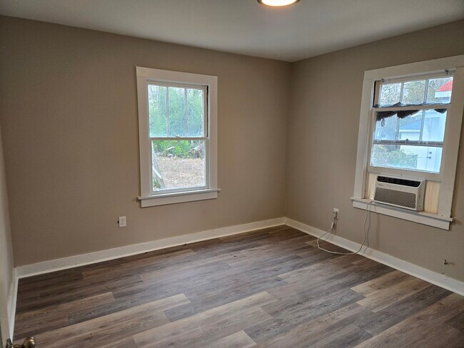 Foto del edificio - 1919 Warren St