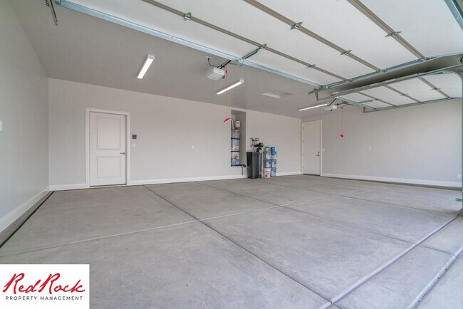 Building Photo - 2707 W Trasimeno Dr