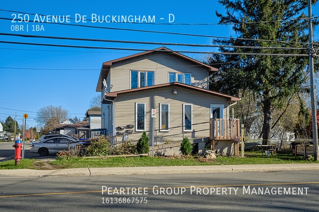 Photo du bâtiment - Beautiful Buckingham Basement-Studio for Rent-Newly Renovated