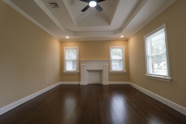 Foto del edificio - 2 Bedroom Beaut Near TU!!!