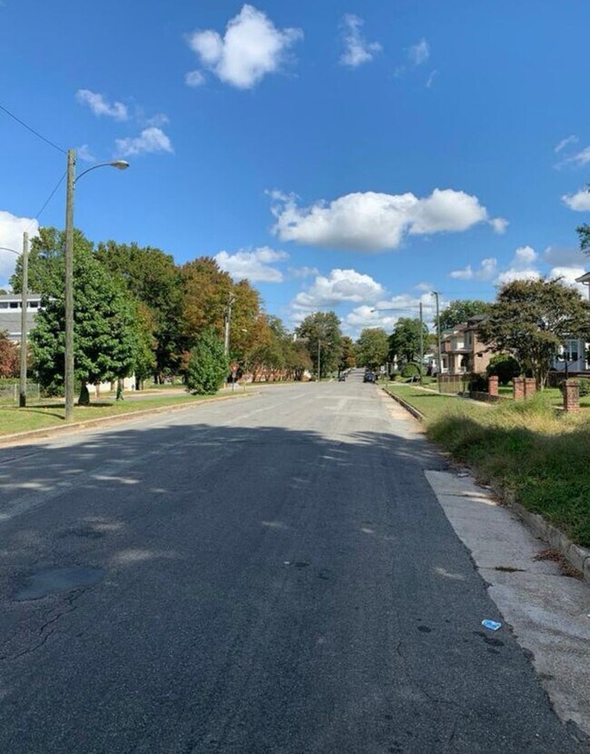 Foto del edificio - 2603 2nd Ave