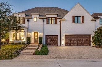 Building Photo - 6655 Avian Dr