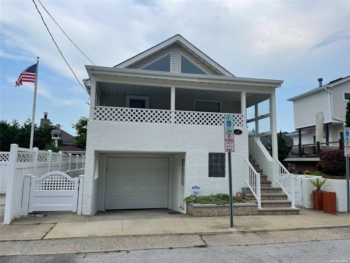 40 Malone Ave, East Atlantic Beach, NY 11561 House for Rent in East