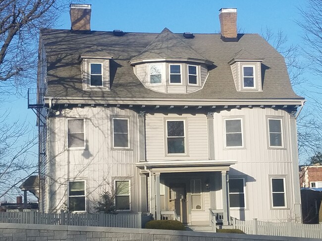 Elevation - 388 Arborway