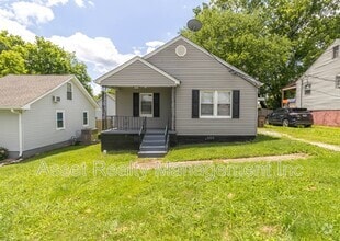 Building Photo - 1818 Price Ave