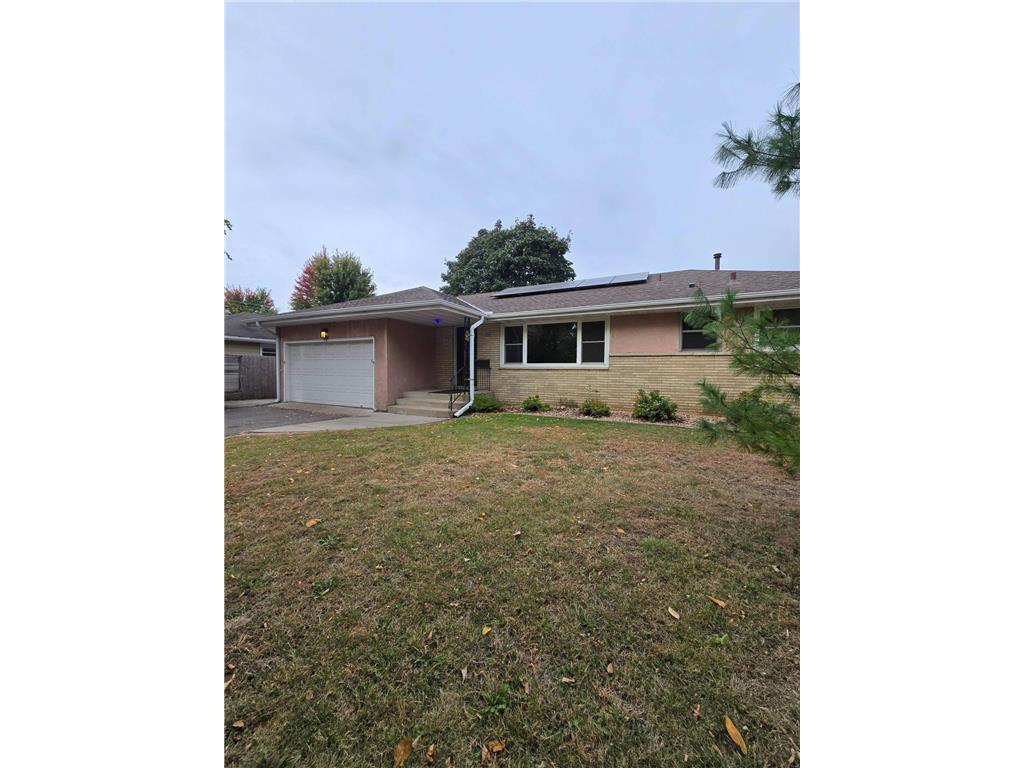 Foto principal - 3209 Welcome Ave N