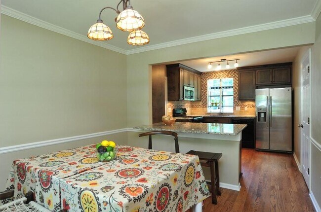 Photo - 115 Park Bridge Ln House