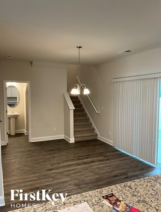Building Photo - 5513 Cobblestone Glen Dr