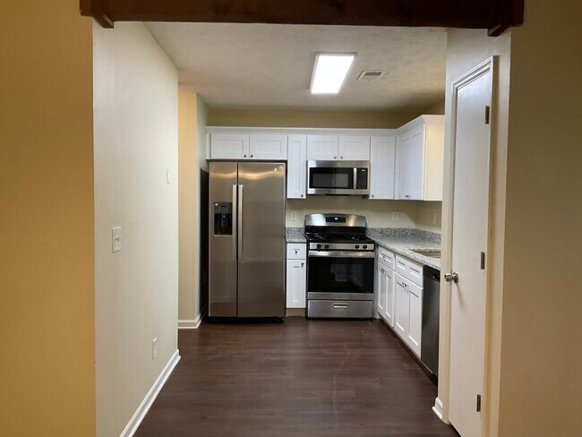 Building Photo - 2547 Sugar Cane Pl