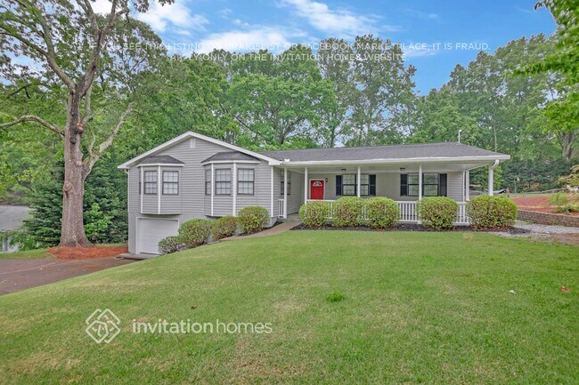 Foto del edificio - 2811 Dunwood Ln