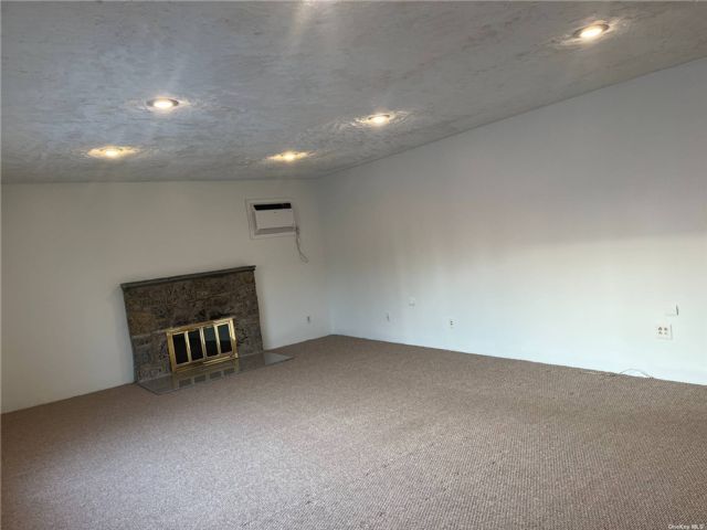 Building Photo - 314 Lucille Ave