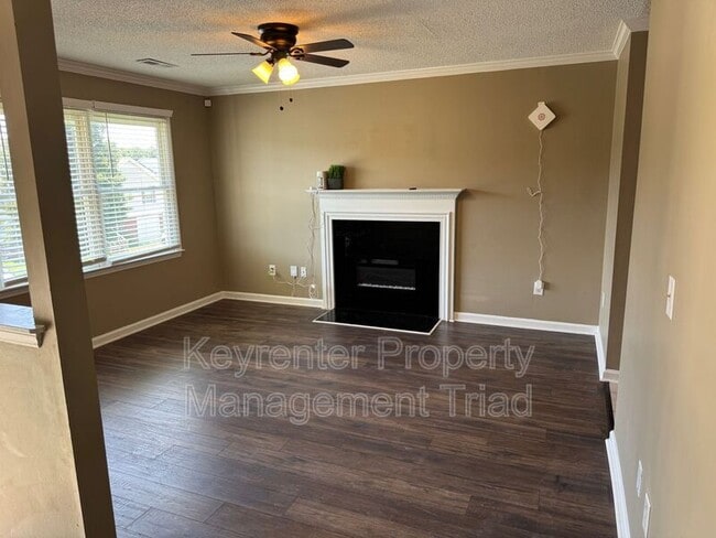 Building Photo - 307 Mt Olive Dr