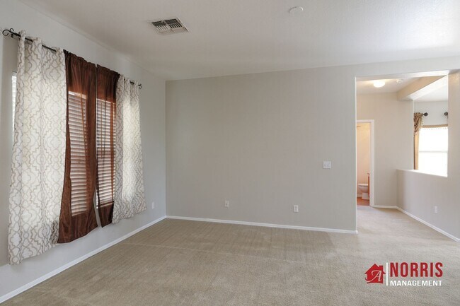 Foto del edificio - Beautiful Large Home in Casa Grande
