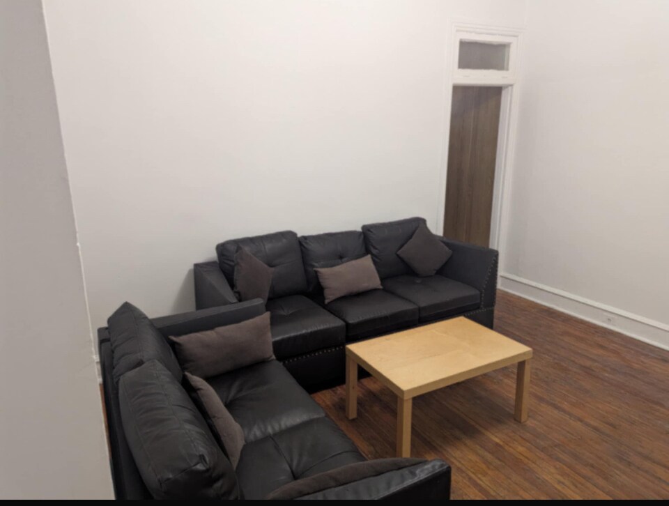 Foto del edificio - 5411 Walnut St