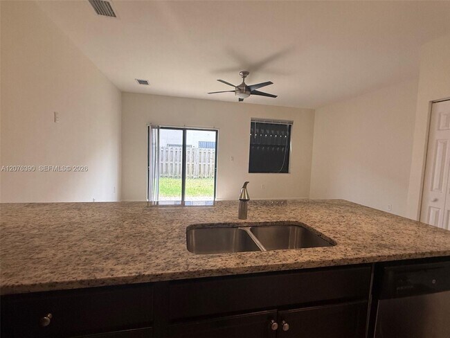 Foto del edificio - 11492 SW 248th Ln