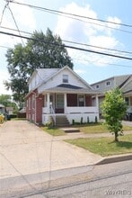 Building Photo - 19 Schuler Ave