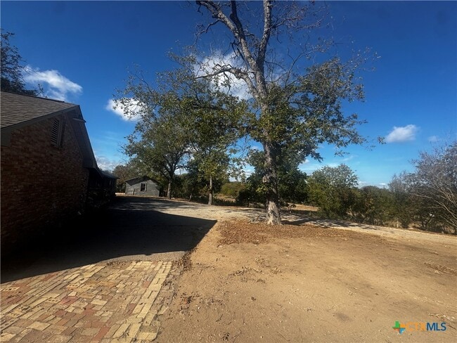 Building Photo - 1511 Old Ranch Rd 12