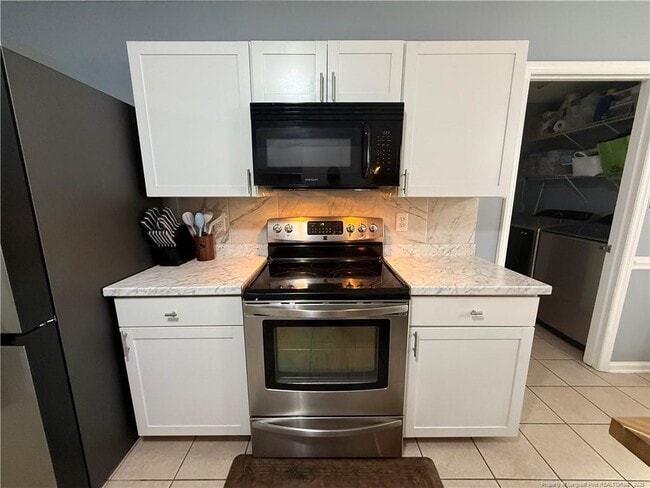 Foto del edificio - 2530 Canford Ln