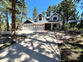 Building Photo - 120 Tall Pine Ln