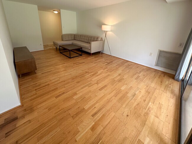 Foto del edificio - 2052 Royal Fern Ct
