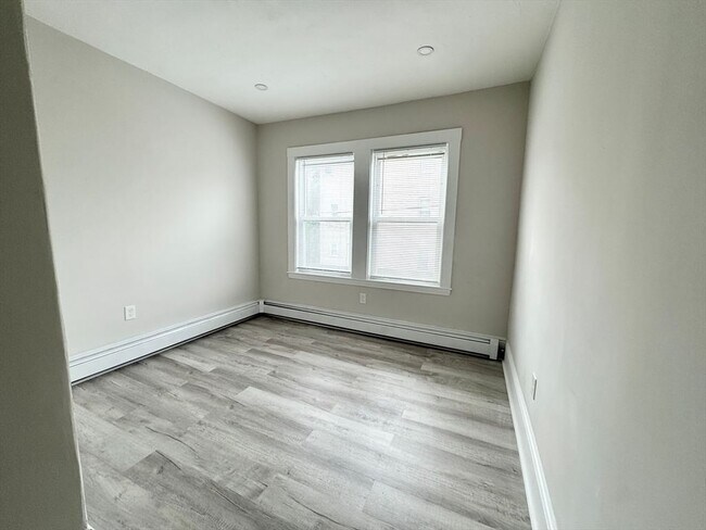 Foto del edificio - 57 Burrell St
