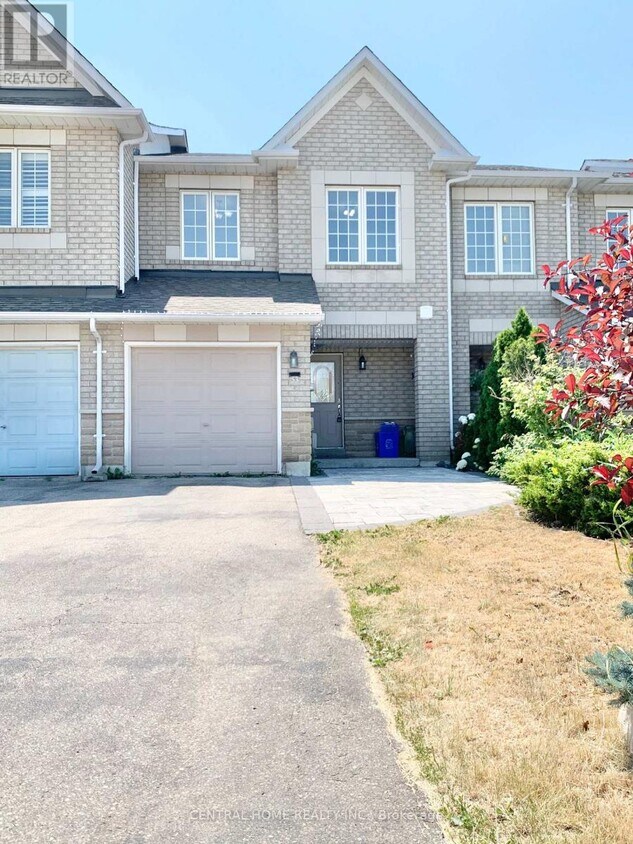 Primary Photo - 53 Silver Stream Ave