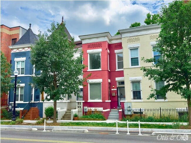 Building Photo - 1003 Florida Ave NE